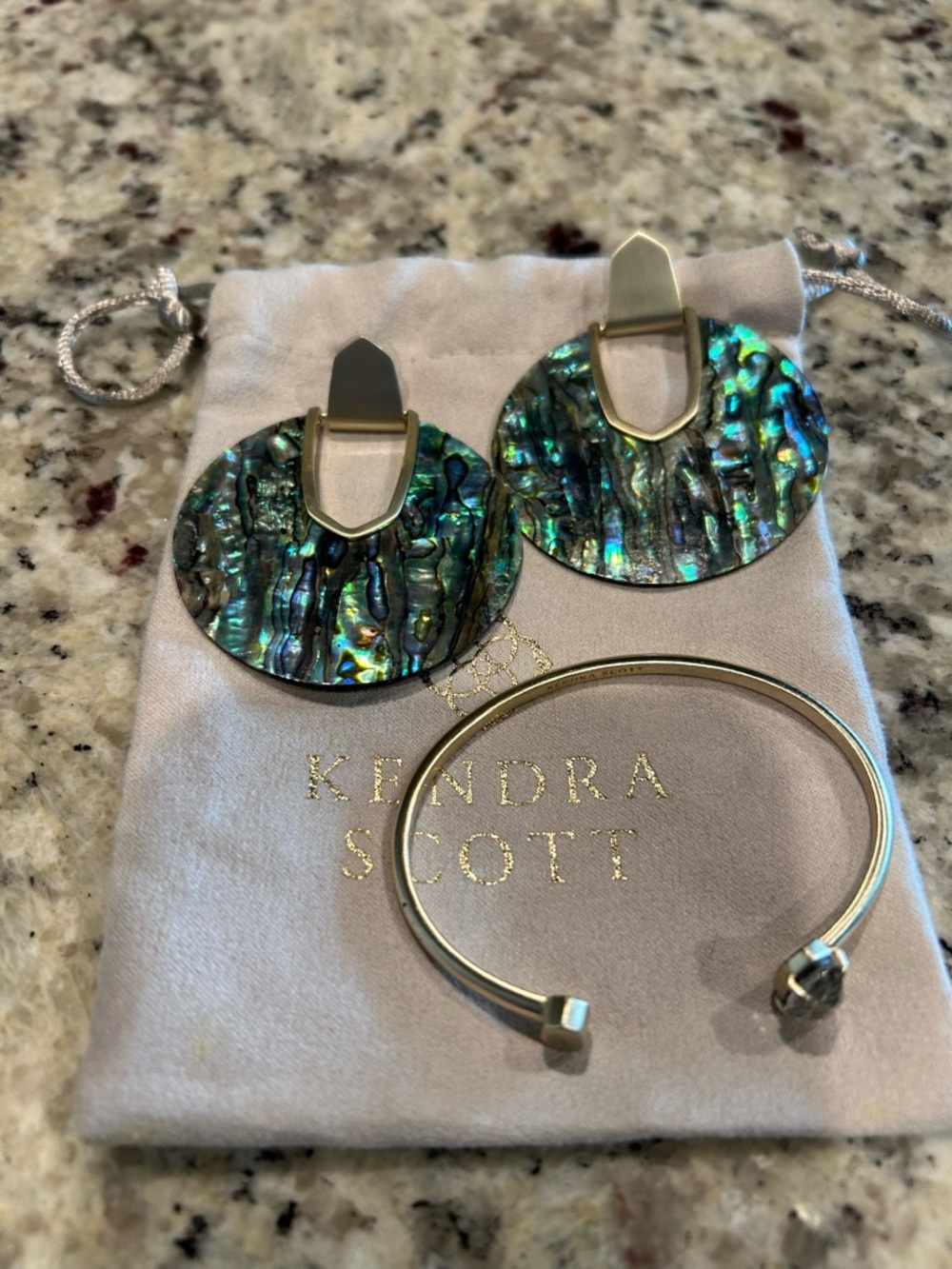 Kendra Scott Gold Iridescent Abalone Disc Earrings with Gold Cuff Bracelet